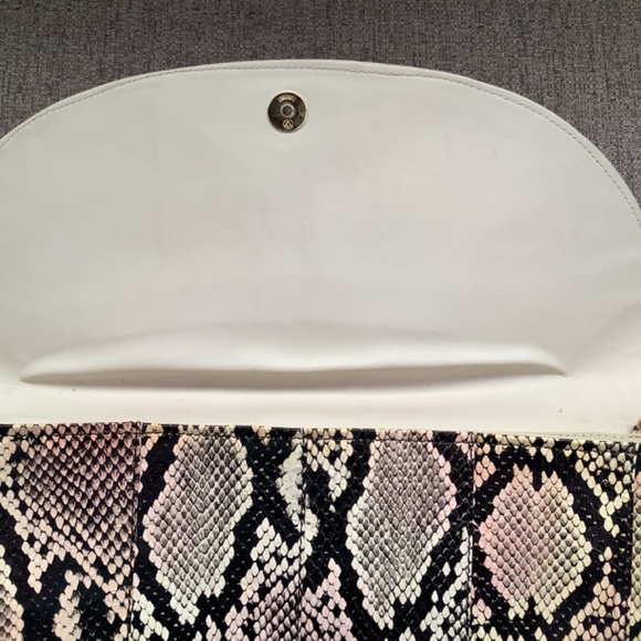 Vintage Pantera snakeskin handbag - Picture 4 of 6